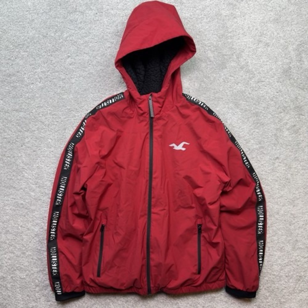 Hollister Epic Flex Jacket Mens L Red Sherpa Lined Hooded Windbreaker Logo Tape